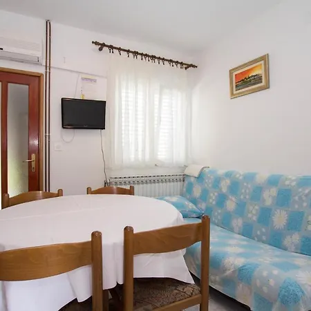566a Apartman *